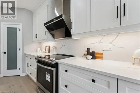 628 Florencedale Crescent Kitchener ON N2R 0N4