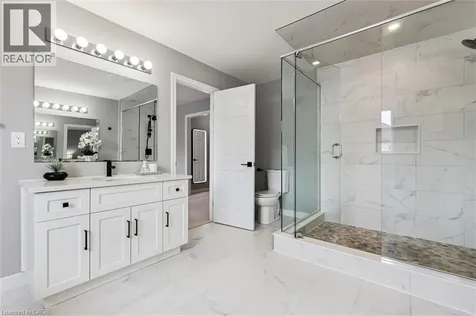 628 Florencedale Crescent Kitchener ON N2R 0N4