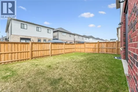 628 Florencedale Crescent Kitchener ON N2R 0N4