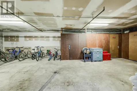 4 Avalon Place Kitchener ON N2M 4N6