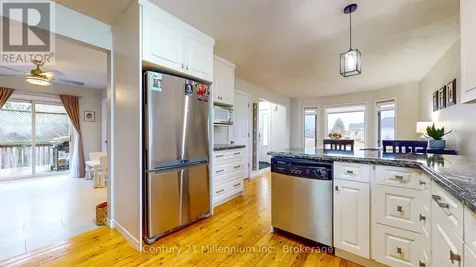 61 Albery Court Meaford ON N4L 1J8