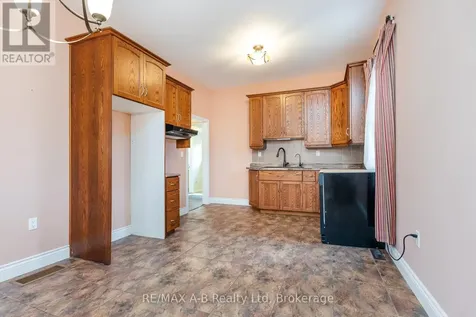 55 Stratford Street Stratford ON N5A 2H7