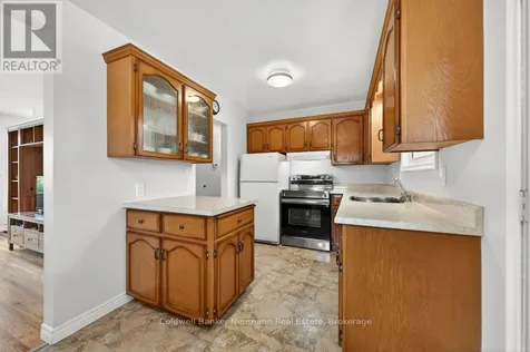 29 Delmar Boulevard Guelph (st. George's) ON N1E 2K9