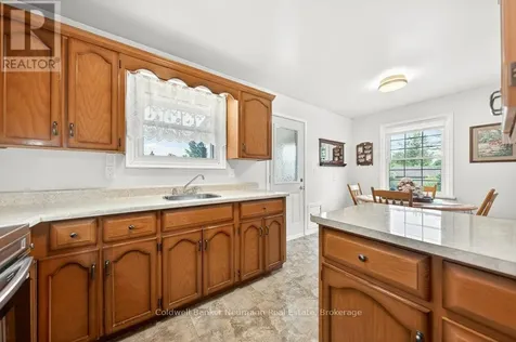 29 Delmar Boulevard Guelph (st. George's) ON N1E 2K9