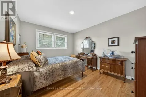 29 Delmar Boulevard Guelph (st. George's) ON N1E 2K9