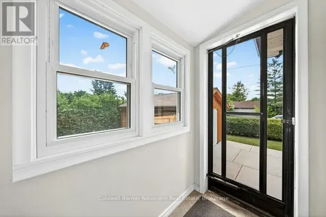 29 Delmar Boulevard Guelph (st. George's) ON N1E 2K9