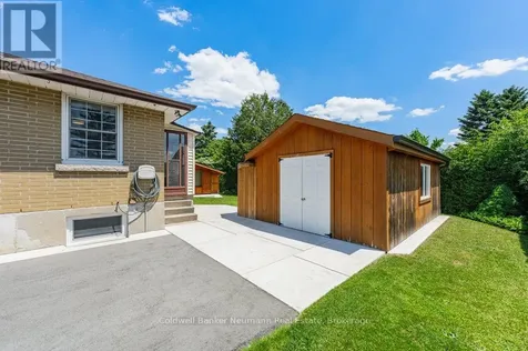 29 Delmar Boulevard Guelph (st. George's) ON N1E 2K9