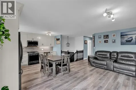 71 Paisley Court Chatham ON N7M 6J4