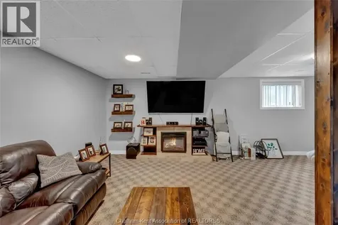 71 Paisley Court Chatham ON N7M 6J4