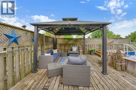 71 Paisley Court Chatham ON N7M 6J4