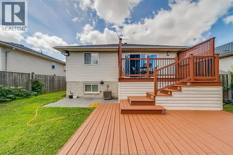 1174 Clover Windsor ON N8P 1W1