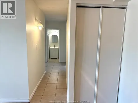 2565 Lauzon Road Windsor ON N8T 2Z5