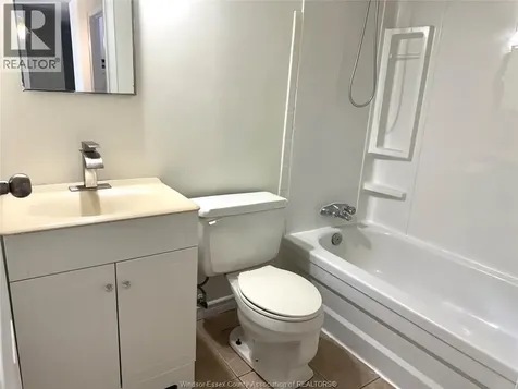 2565 Lauzon Road Windsor ON N8T 2Z5