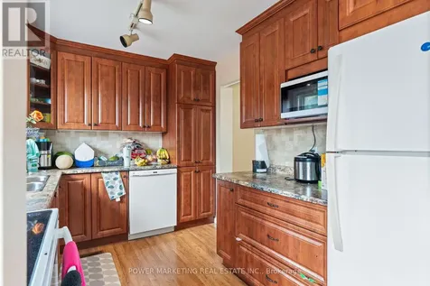 2111 Montreal Road Ottawa ON K1J 8M8