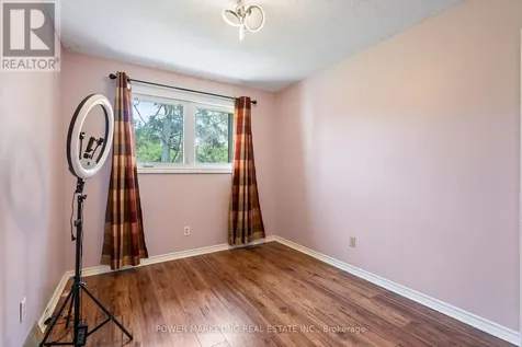2111 Montreal Road Ottawa ON K1J 8M8