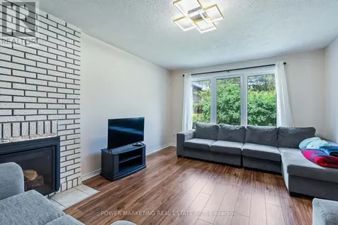 2111 Montreal Road Ottawa ON K1J 8M8