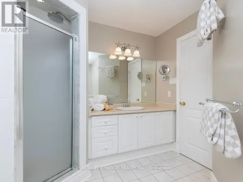 26 Jacqueline Crescent Ottawa ON K2S 1M2
