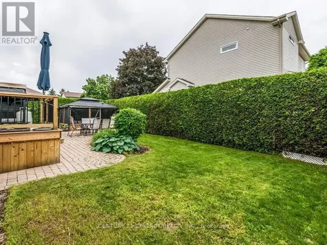 26 Jacqueline Crescent Ottawa ON K2S 1M2