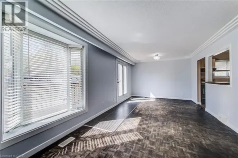 114 Dalegrove Drive Kitchener ON N2M 2G5