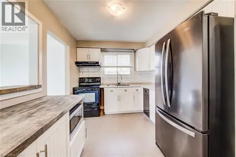 114 Dalegrove Drive Kitchener ON N2M 2G5