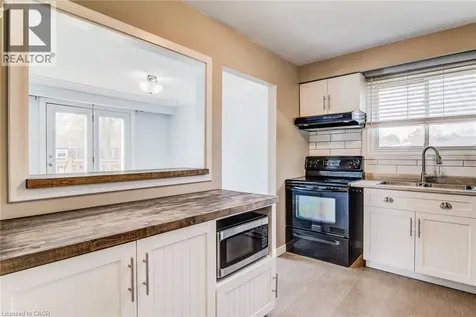 114 Dalegrove Drive Kitchener ON N2M 2G5