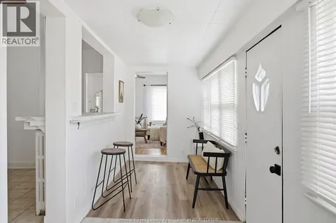 2265 Cabana Windsor ON N9E 3K1