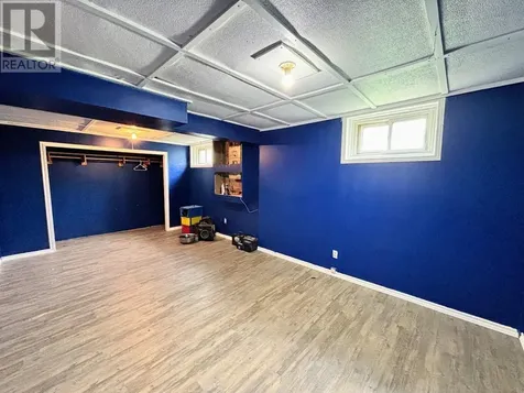 55 Neebig Avenue Manitouwadge ON P0T 2C0
