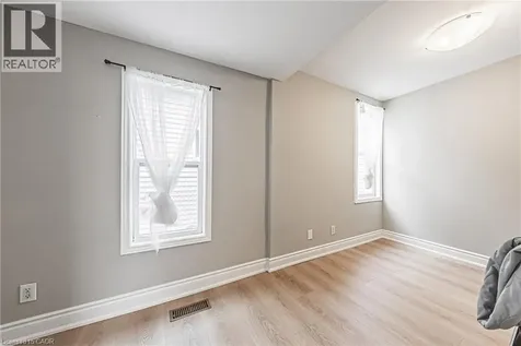24 Rowanwood Street Hamilton ON L8L 7H3