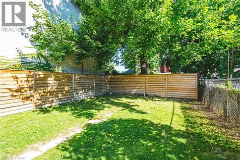 24 Rowanwood Street Hamilton ON L8L 7H3