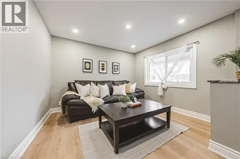 24 Rowanwood Street Hamilton ON L8L 7H3