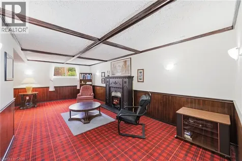 644 Lomond Crescent Burlington ON L7L 2N9