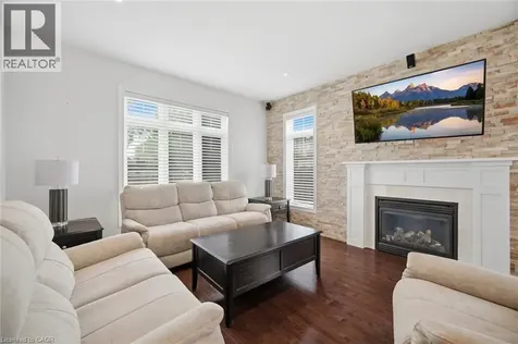 58 Doon Creek Street Kitchener ON N2R 0B6