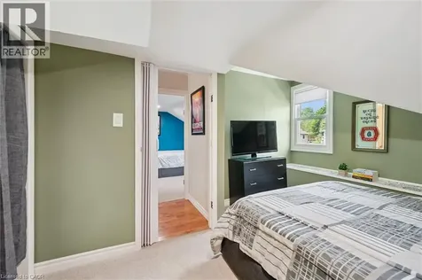 250 St George Street East Fergus ON N1M 1K4