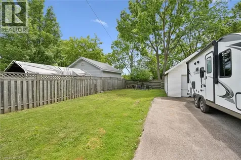 250 St George Street East Fergus ON N1M 1K4