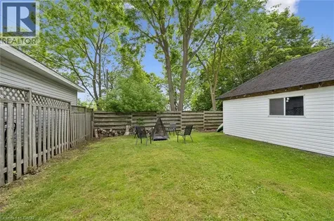 250 St George Street East Fergus ON N1M 1K4