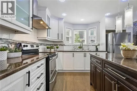 180 Campbell Avenue Hamilton ON L8H 2G3
