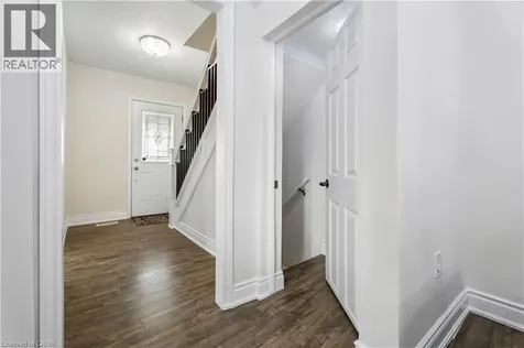 180 Campbell Avenue Hamilton ON L8H 2G3
