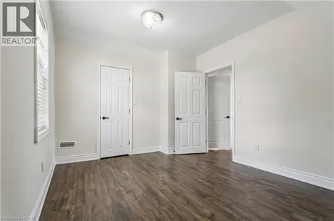 180 Campbell Avenue Hamilton ON L8H 2G3