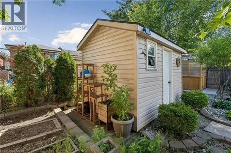 180 Campbell Avenue Hamilton ON L8H 2G3