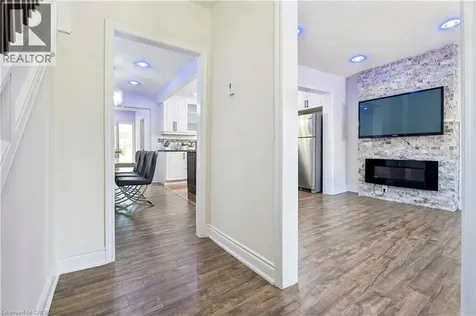 180 Campbell Avenue Hamilton ON L8H 2G3