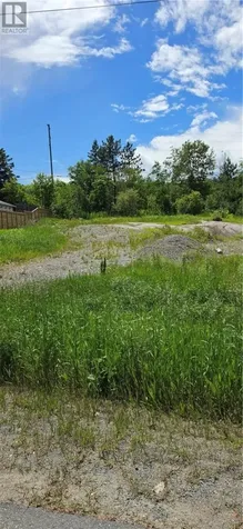 1249 Hillside Avenue Val Caron ON P3N 1M4