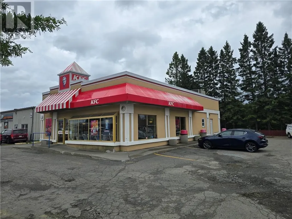 1657 Main Street Greater Sudbury ON P3N 1R8