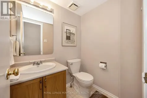 26 Armadale Crescent Ottawa ON K2J 4A4