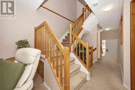 26 Armadale Crescent Ottawa ON K2J 4A4