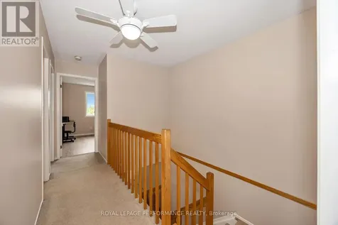 26 Armadale Crescent Ottawa ON K2J 4A4