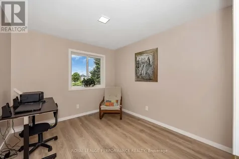 26 Armadale Crescent Ottawa ON K2J 4A4