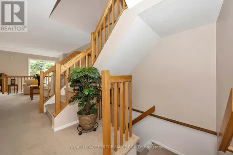 26 Armadale Crescent Ottawa ON K2J 4A4