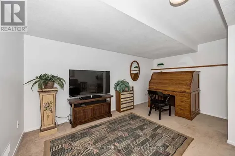 26 Armadale Crescent Ottawa ON K2J 4A4