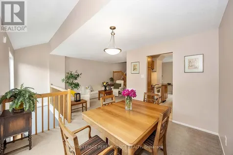 26 Armadale Crescent Ottawa ON K2J 4A4