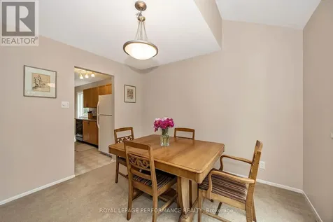 26 Armadale Crescent Ottawa ON K2J 4A4
